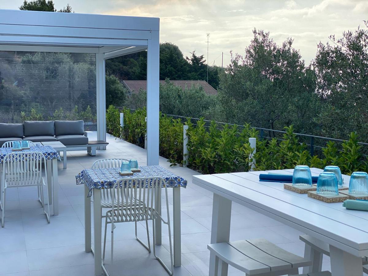 Il Mare Di Giu Boutique Guesthouse Licata Exterior photo