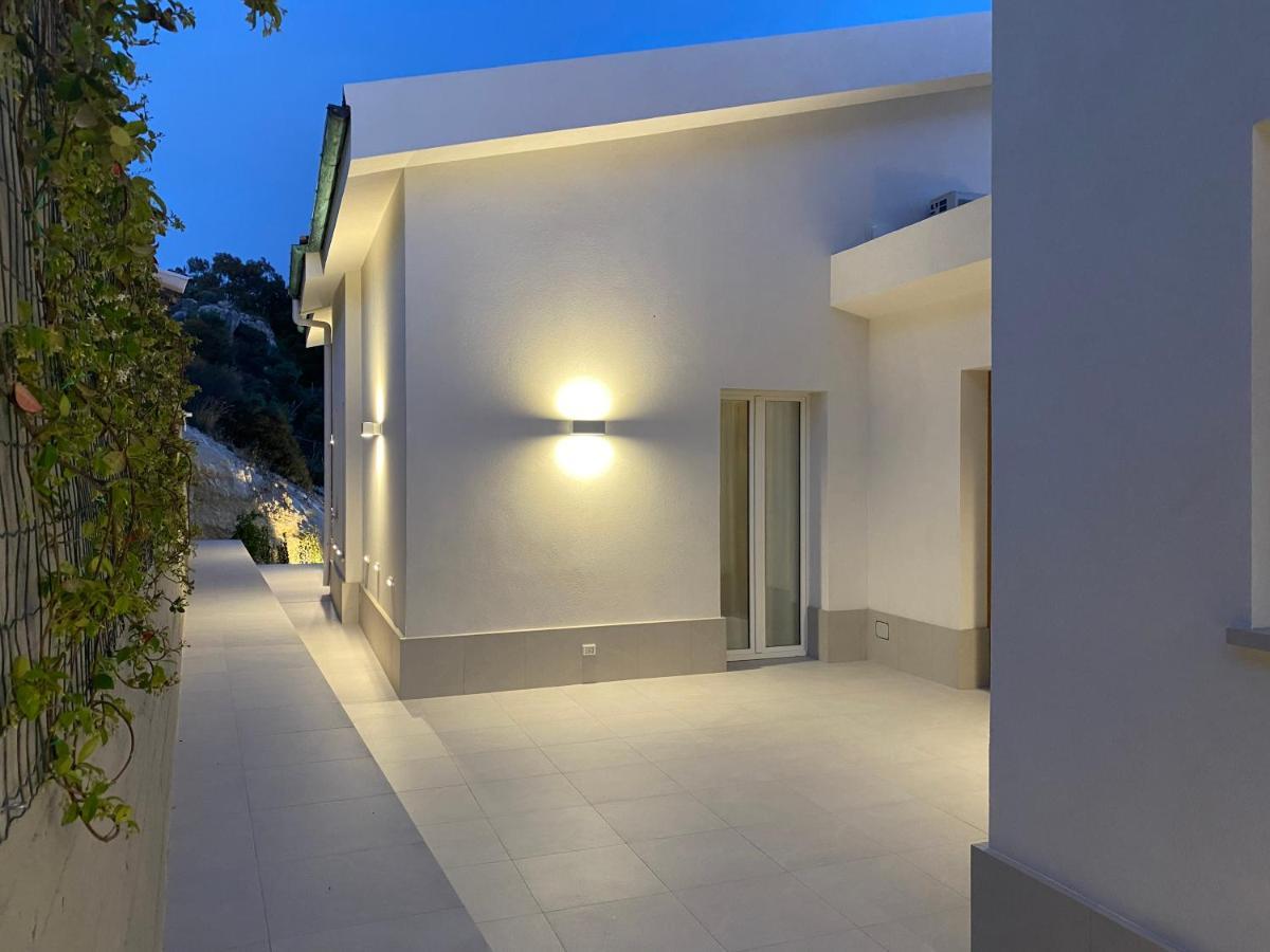 Il Mare Di Giu Boutique Guesthouse Licata Exterior photo